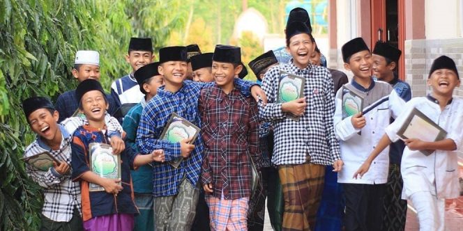 664xauto-30-quotes-hari-santri-nasional-penuh-motivasi-dan-inspirasi-perjuangkan-agama-serta-bangsa-221021b